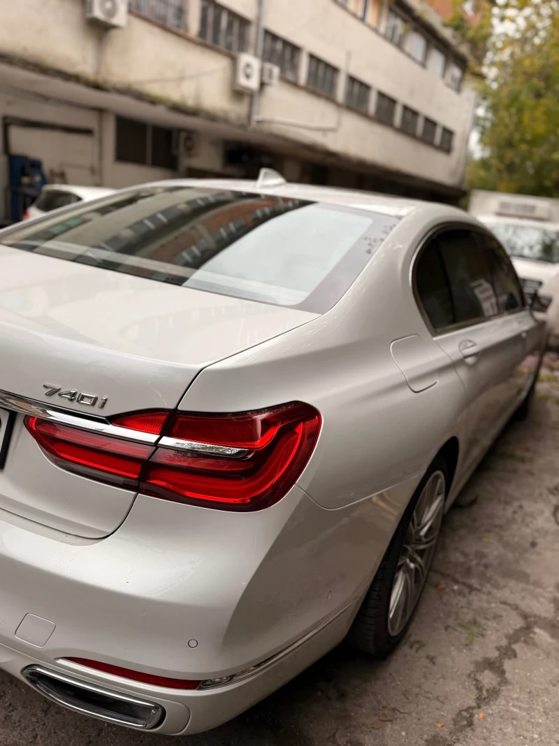 BMW 740 740i Long, снимка 4 - Автомобили и джипове - 51984859