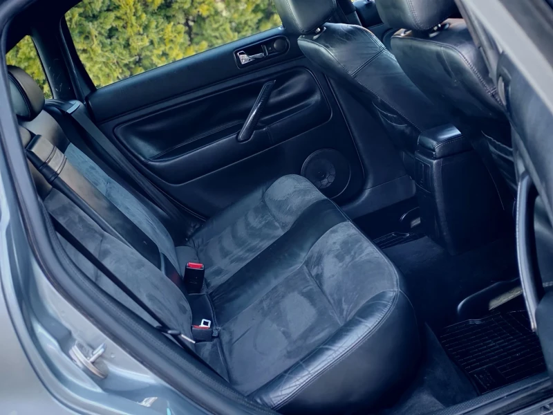 VW Passat 1.9TDI(131)* 6-СКОРОСТИ* HIGHLINE* , снимка 13 - Автомобили и джипове - 52914231
