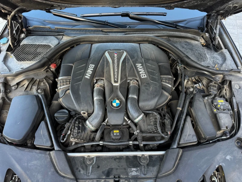 BMW 550 550i xDrive Вакууум , снимка 14 - Автомобили и джипове - 53215826