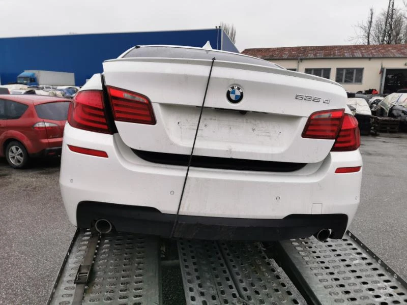 BMW 535 D На Части M пакет, снимка 3 - Автомобили и джипове - 47459795