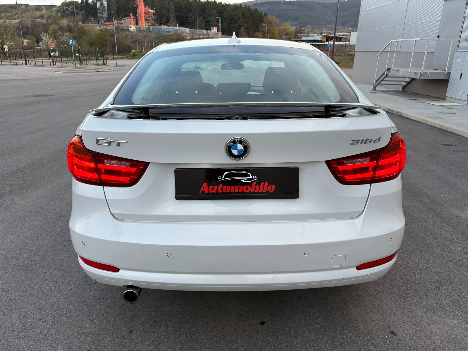 BMW 318 D - изображение 5
