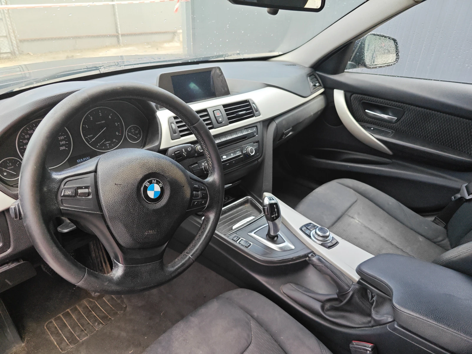 BMW 316 d 2015г ЗА ТЪРГОВЦИ - изображение 9