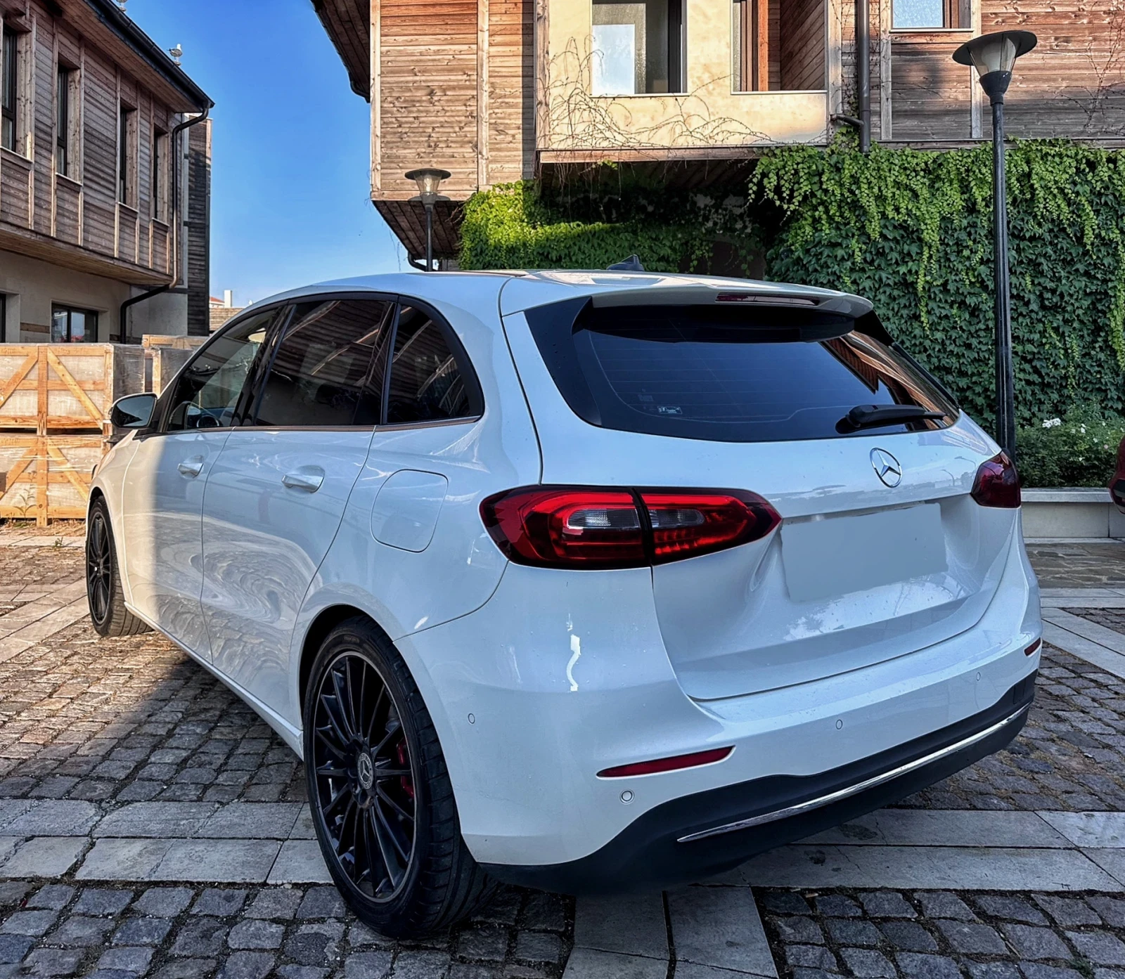 Mercedes-Benz B 200 d Sport Line 8DCT Automatic - изображение 9