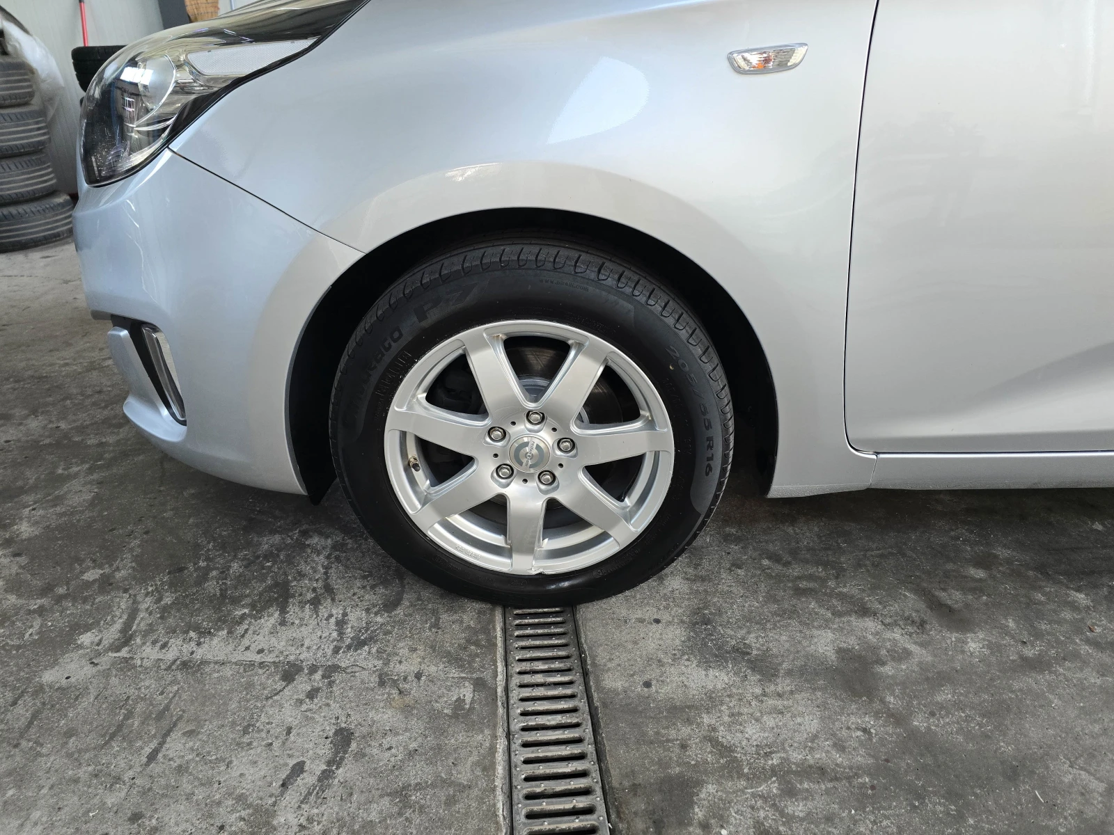 Kia Carens 1.7* 2014* LED | Mobile.bg   16