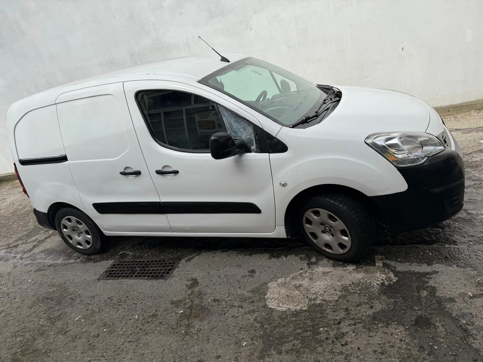 Peugeot Partner  - изображение 4