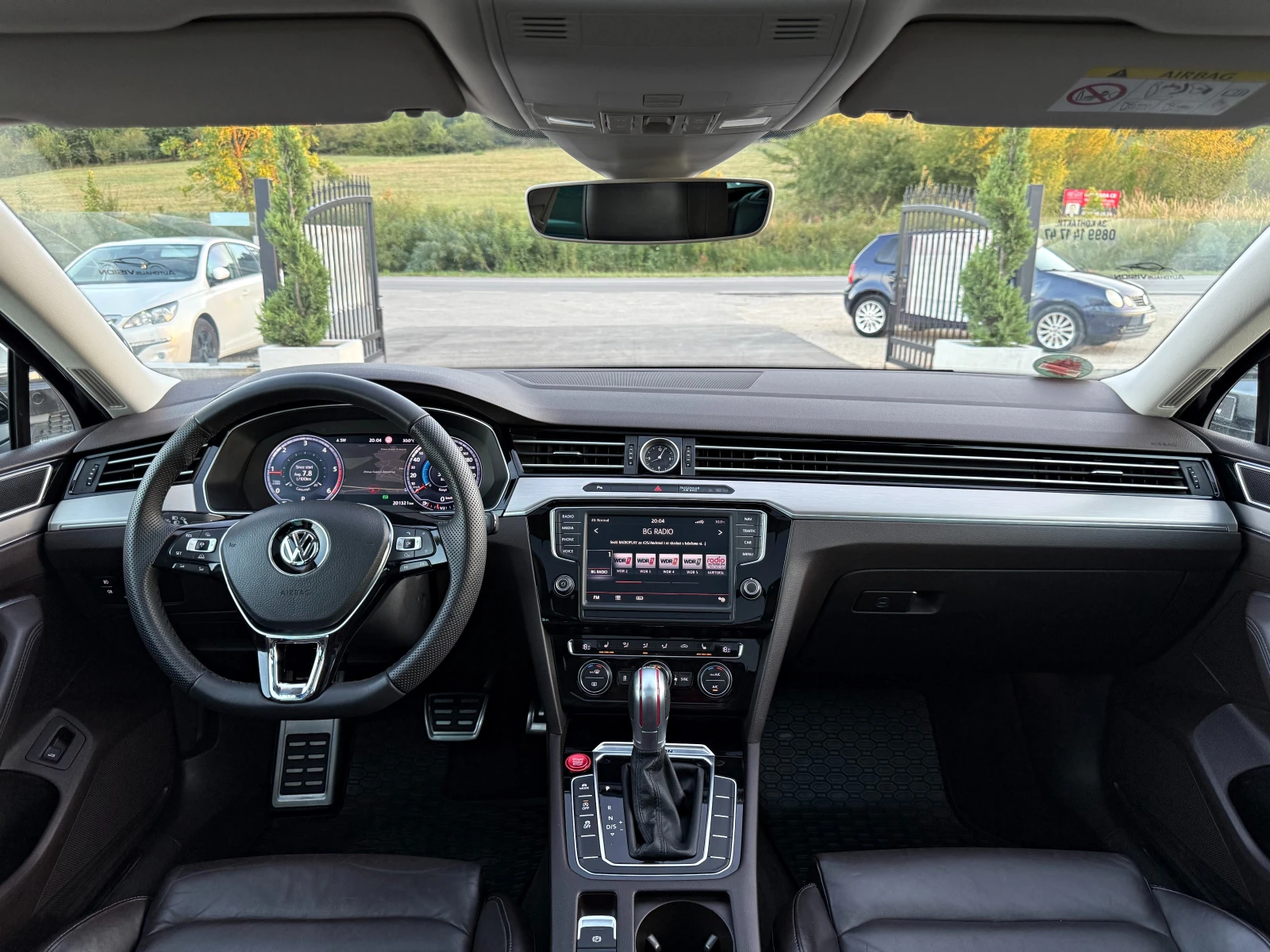 VW Passat VIRTUAL COCKPIT LED PANO KEYLESS KAMERA DISTRONIC | Mobile.bg   11