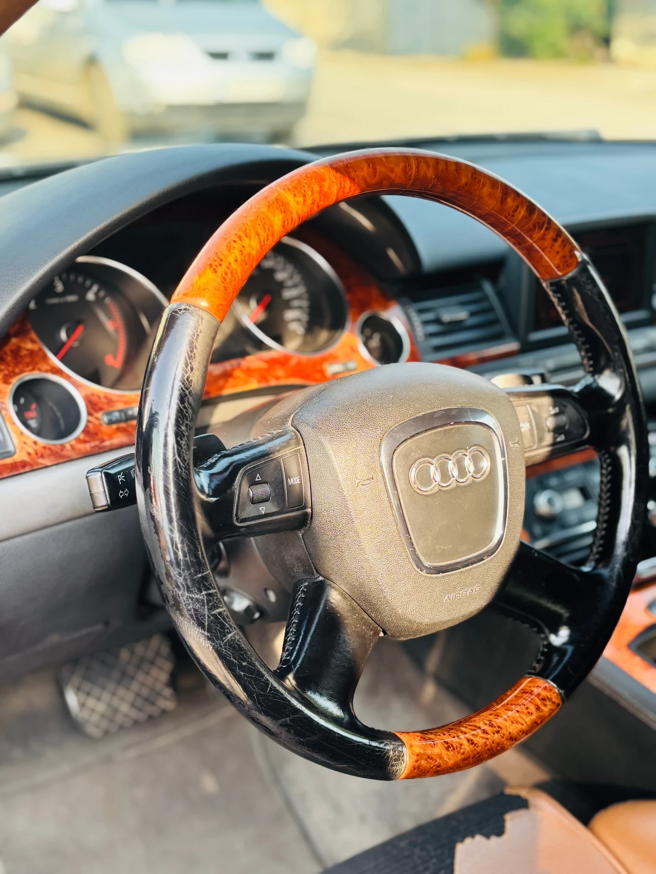 Audi A8  - изображение 7