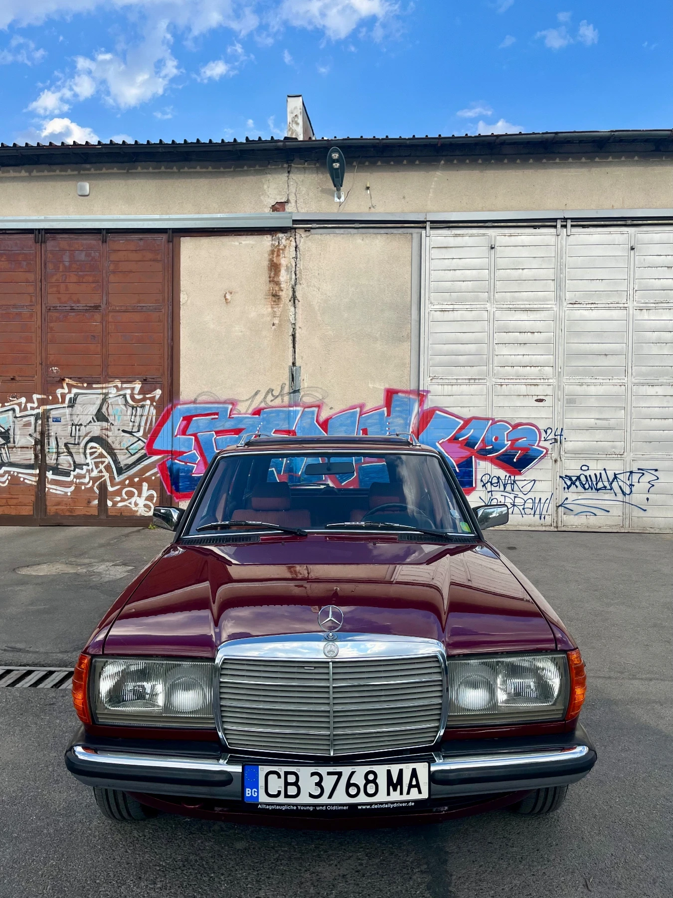 Mercedes-Benz 123 W123 T - изображение 2