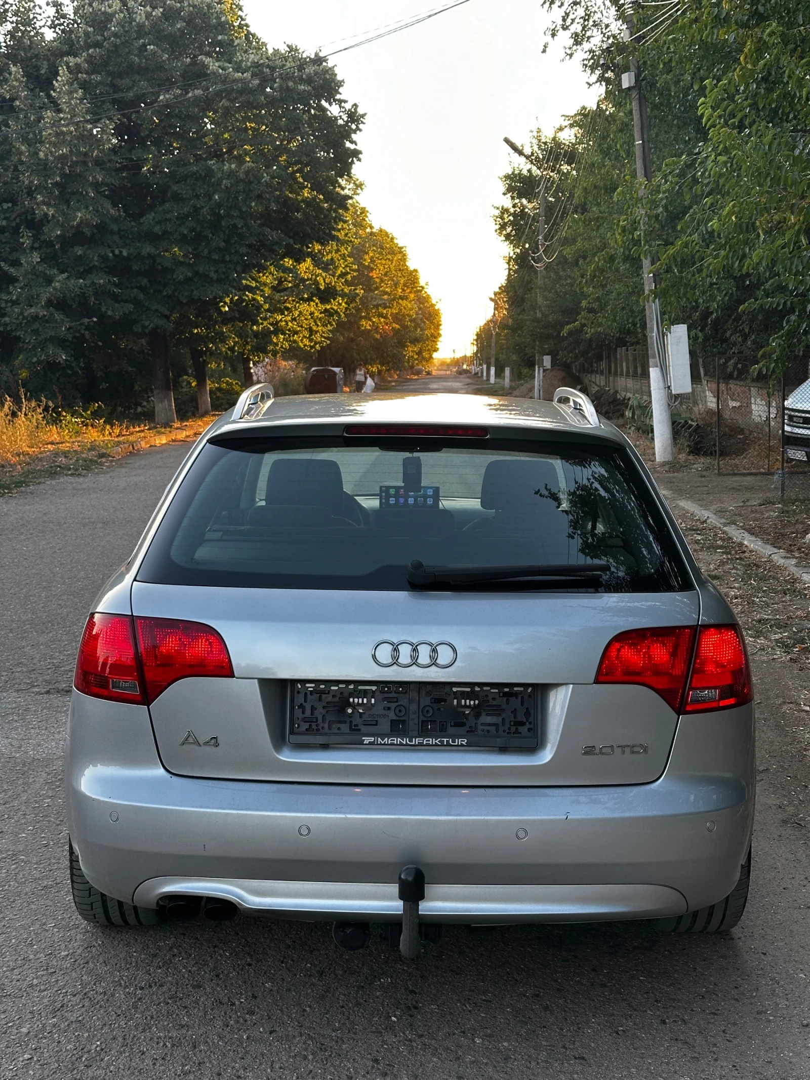 Audi A4 2.0TDI 140 S line - изображение 7