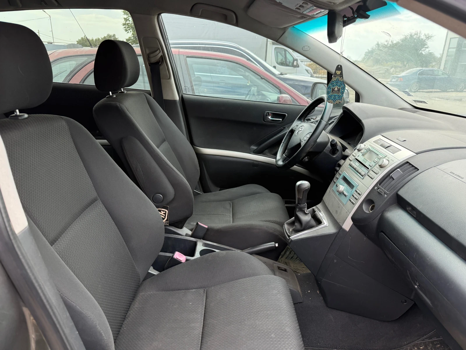 Toyota Corolla verso 2.0 d4d - изображение 5