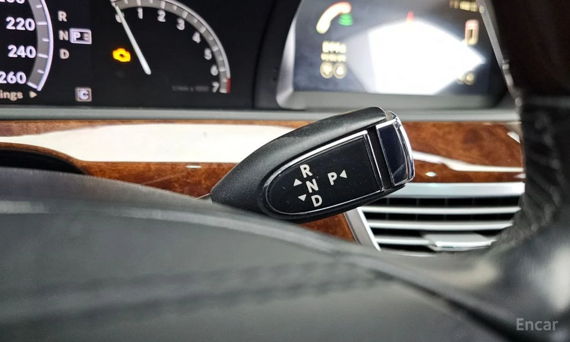 Mercedes-Benz S 500  - изображение 9