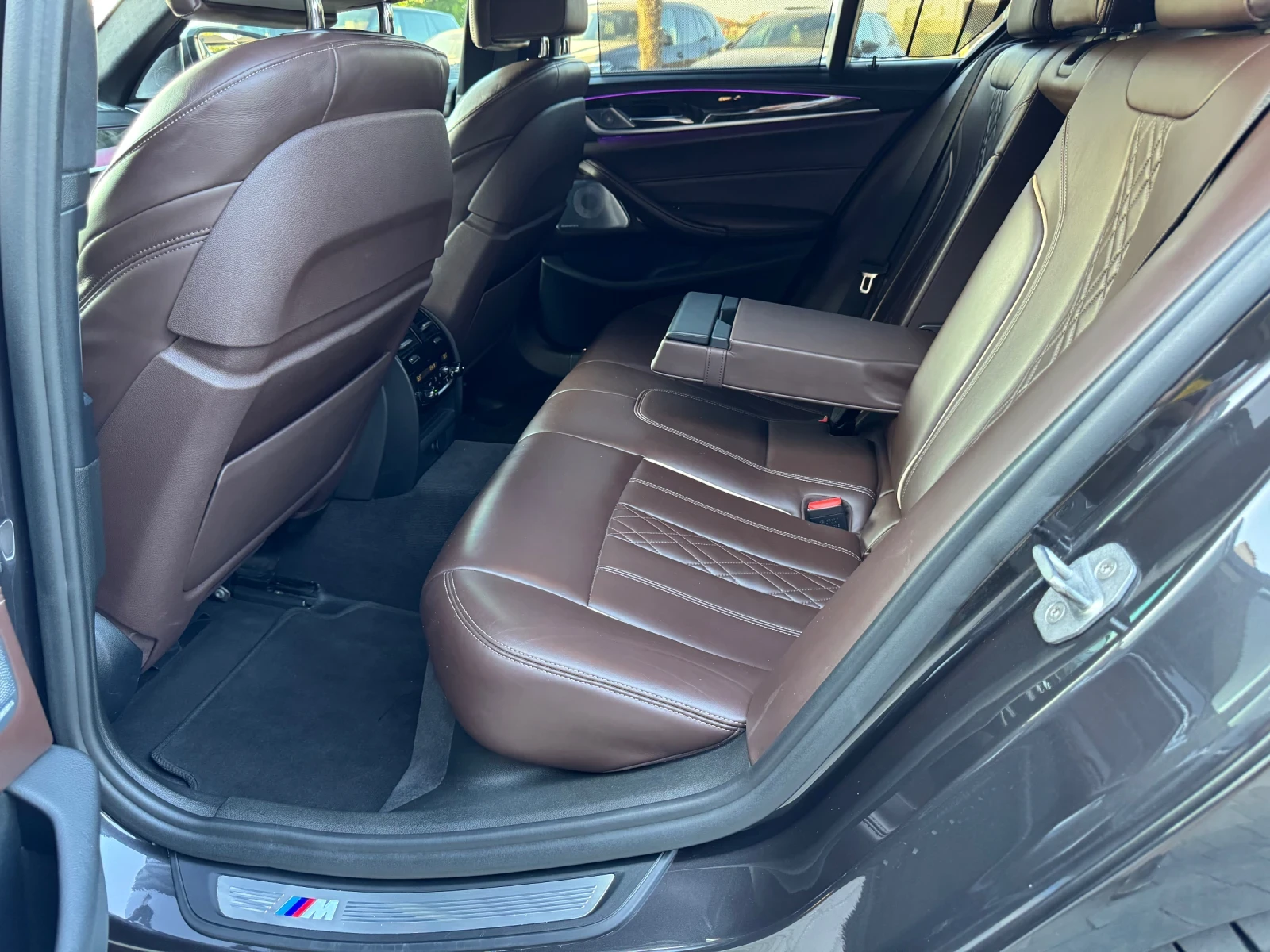 BMW 550 BMW 550i xDrive 2018 | 462 �. �. | FULL |  | Mobile.bg � ����������� 15