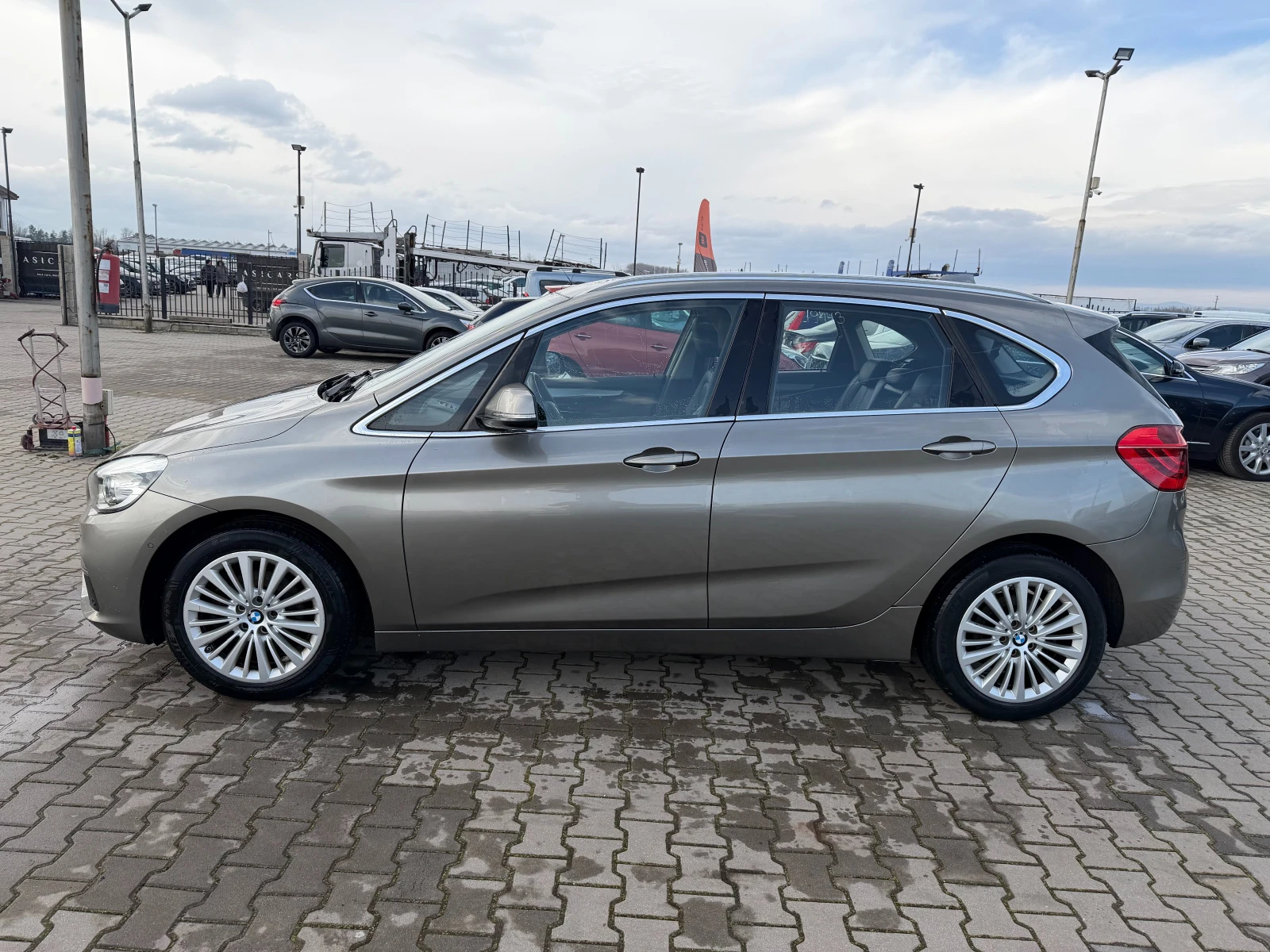 BMW 218 D Active Tourer AVTOMAT/NAVI/KOJA EURO 6 | Mobile.bg � ����������� 9
