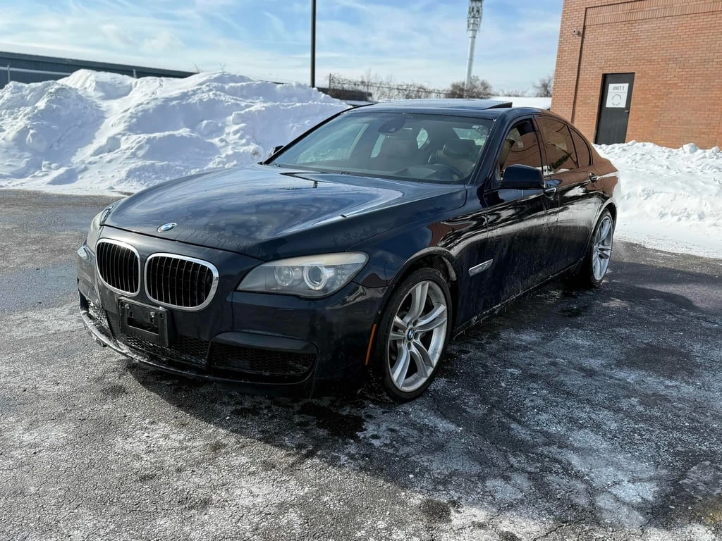 BMW 750 * 4dr Sdn xDrive AWD * CARFAX * ���� �� �� | Mobile.bg � ����������� 6