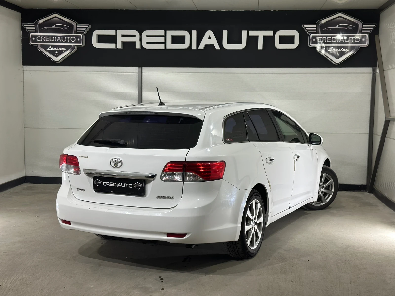 Toyota Avensis NAVI , снимка 6 - Автомобили и джипове - 54874967