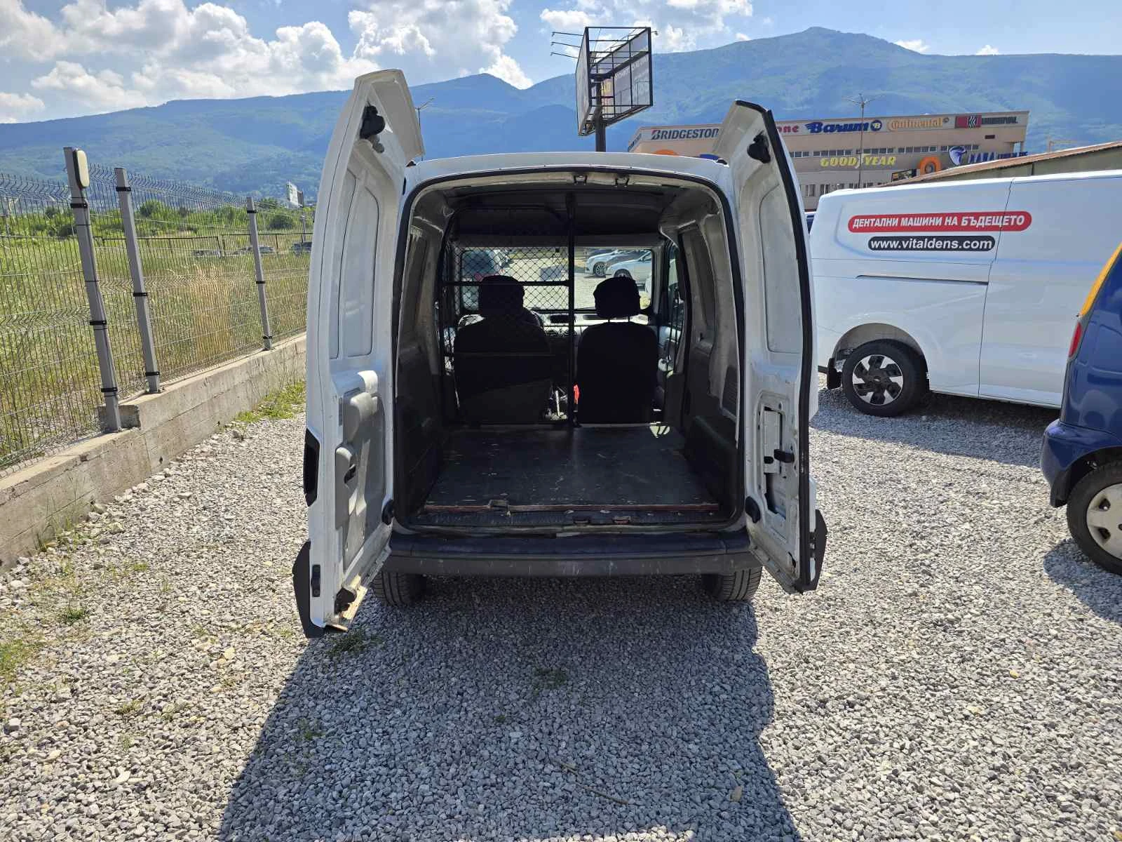 Renault Kangoo 1.5dCi , снимка 6 - Автомобили и джипове - 55070165