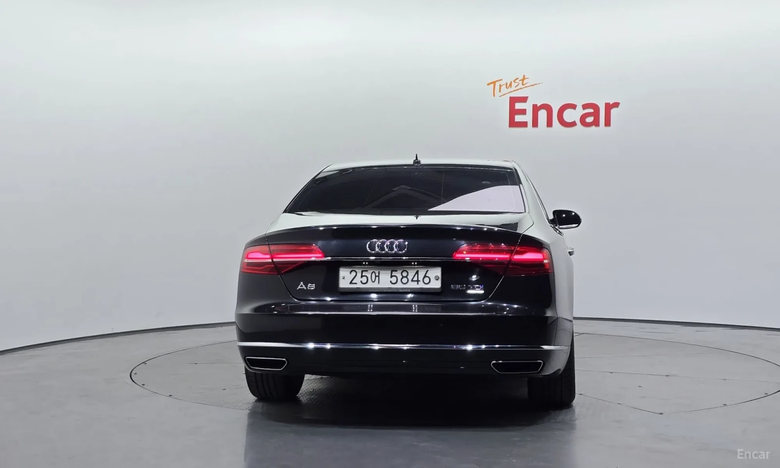 Audi A8 LONG* MATRIX* TELEVIZORI* UNIKAT* , снимка 4 - Автомобили и джипове - 55257021