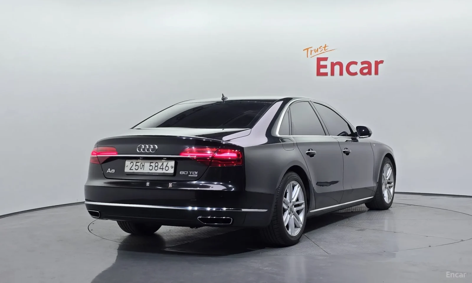 Audi A8 LONG* MATRIX* TELEVIZORI* UNIKAT* , снимка 2 - Автомобили и джипове - 55257021