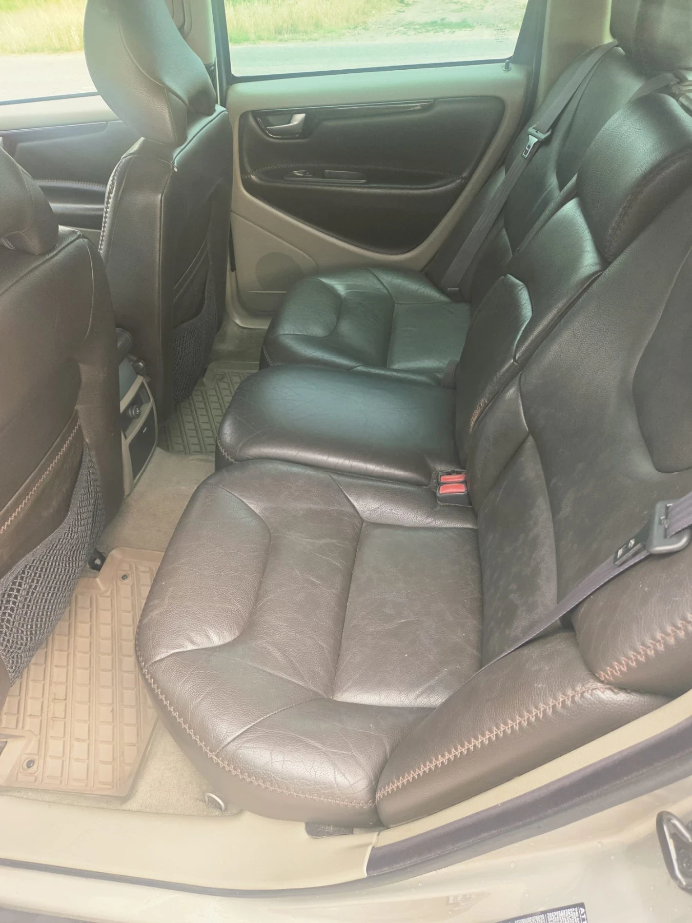 Volvo Xc70 2.4 | Mobile.bg � ����������� 10