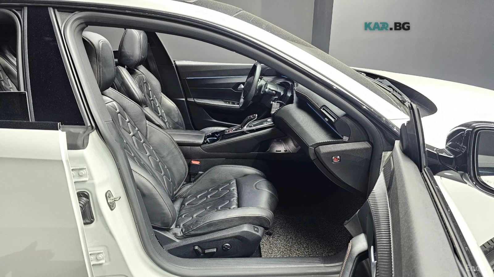 Peugeot 508 GT LINE* КАМЕРА* ДВА КЛЮЧА* КОЖА* ПОДГРЕВ* ПАНО, снимка 11 - Автомобили и джипове - 55752021