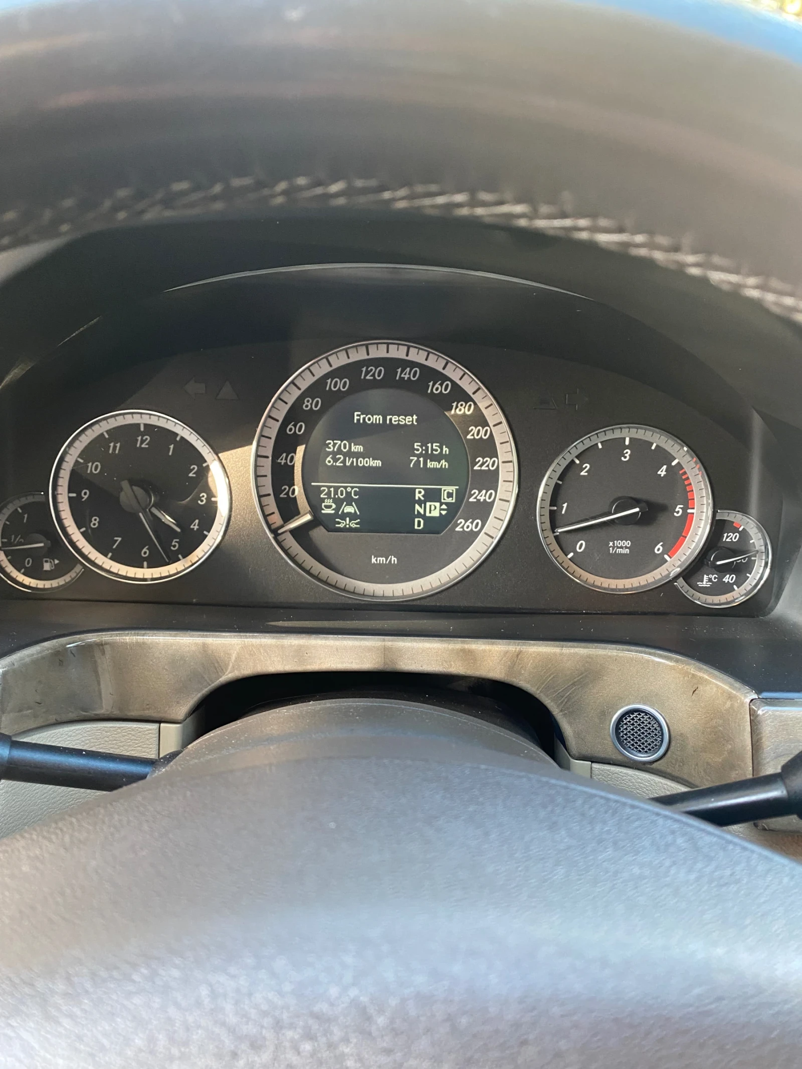 Mercedes-Benz E 350, снимка 5 - Автомобили и джипове - 56049417
