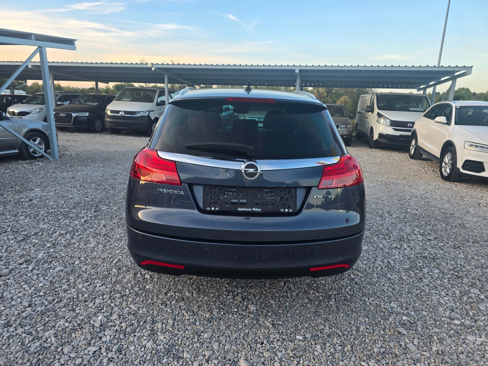 Opel Insignia 2.0CDTI 4X4 АВТОМАТИК, снимка 4 - Автомобили и джипове - 56116783
