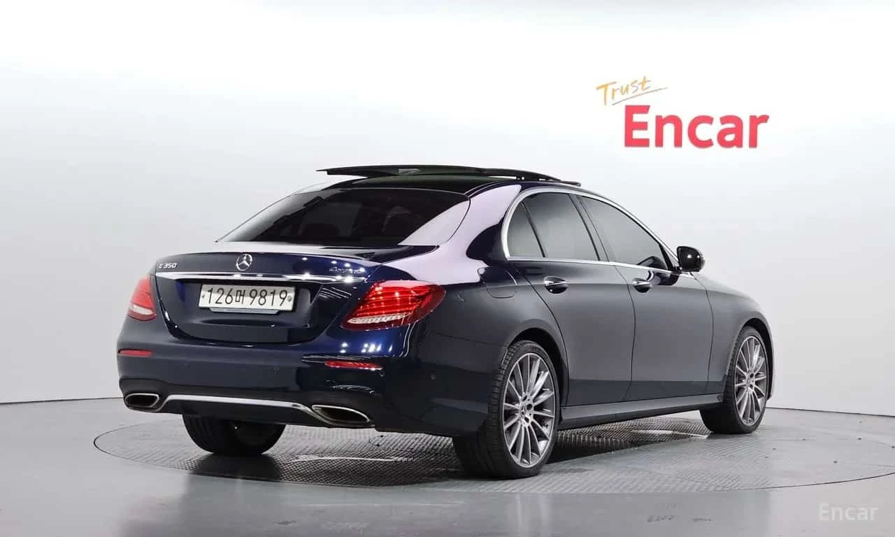 Mercedes-Benz E 350 4MATIC AMG Line/ФИНАНСИРАНЕ, снимка 2 - Автомобили и джипове - 56301225