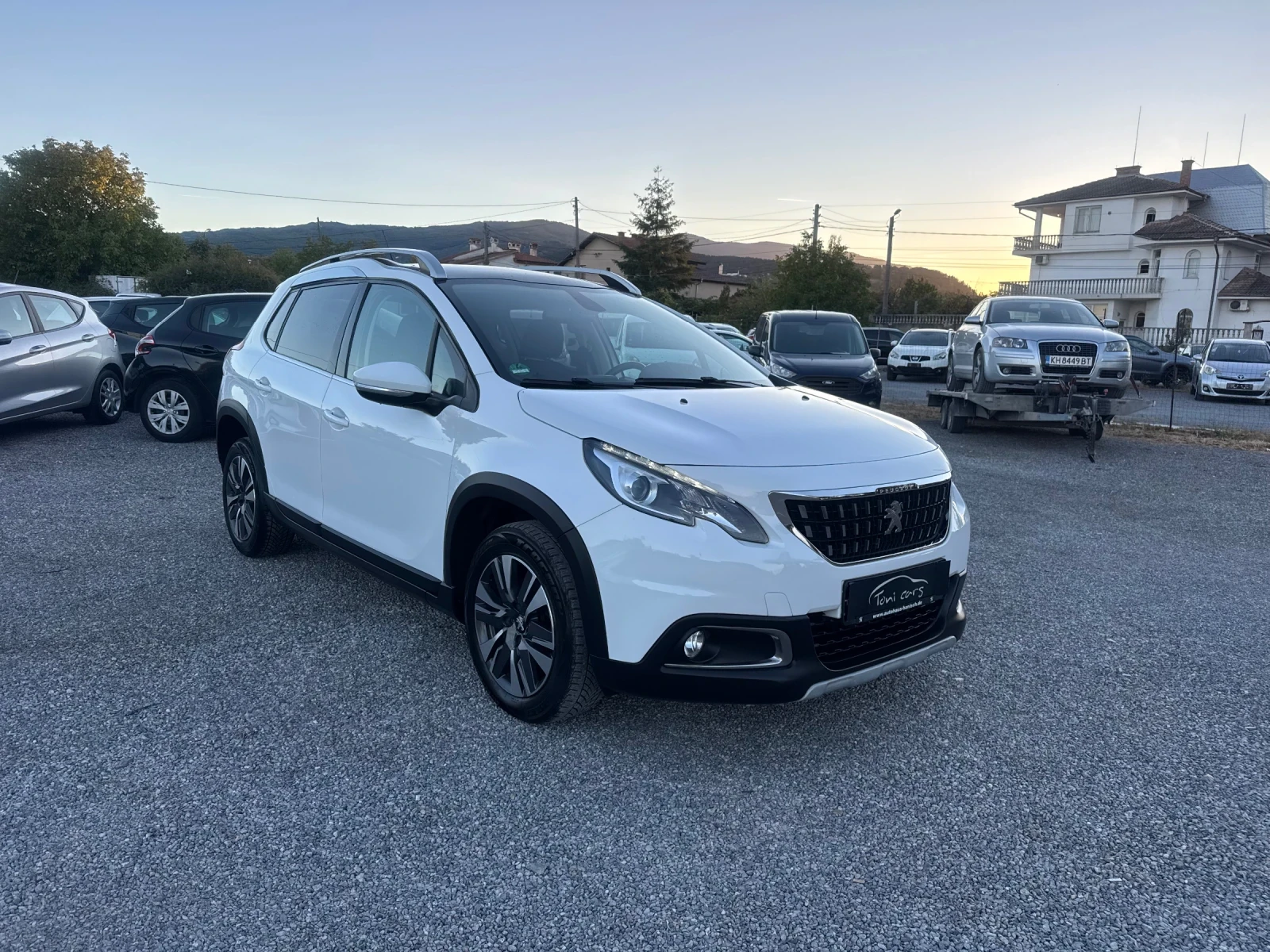 Peugeot 2008 1.2Pure Tech!! ALLURE!! AUTOMATIC!! Pano!! Navi!! | Mobile.bg � ����������� 9