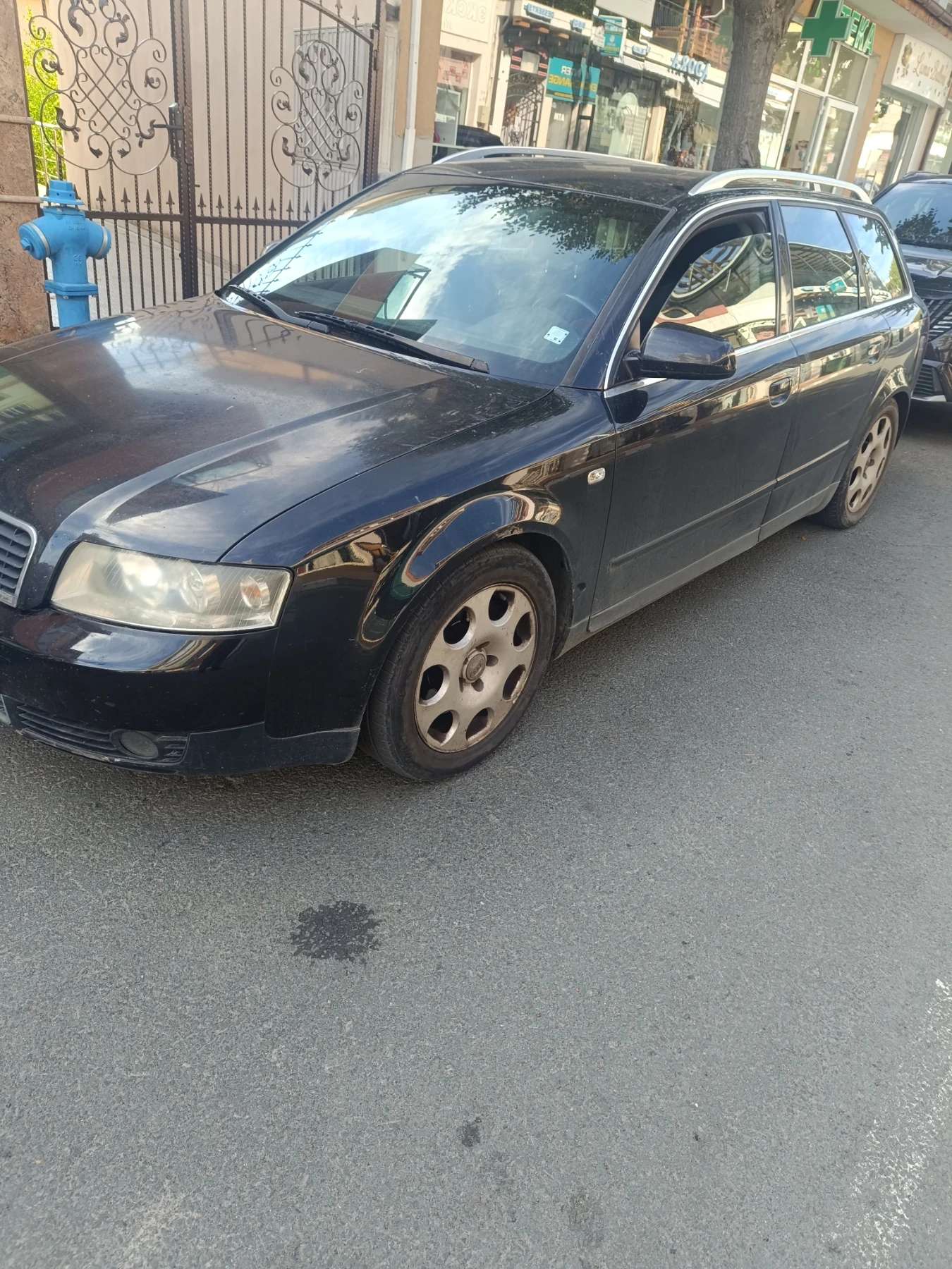 Audi A4 1.8 t. Газ , снимка 3 - Автомобили и джипове - 56578965