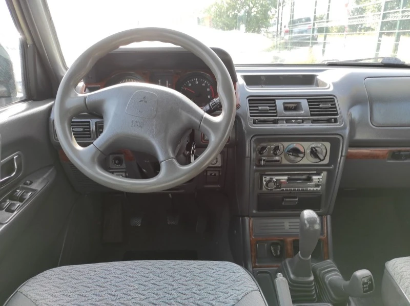 Mitsubishi Pajero 7места Климатик Испания, снимка 5 - Автомобили и джипове - 46294643