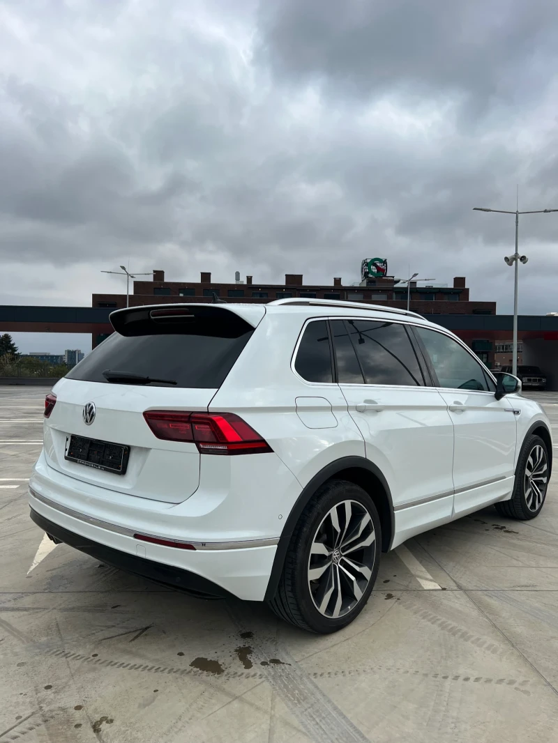 VW Tiguan 2.0 150HP 4x4, снимка 4 - Автомобили и джипове - 47656925