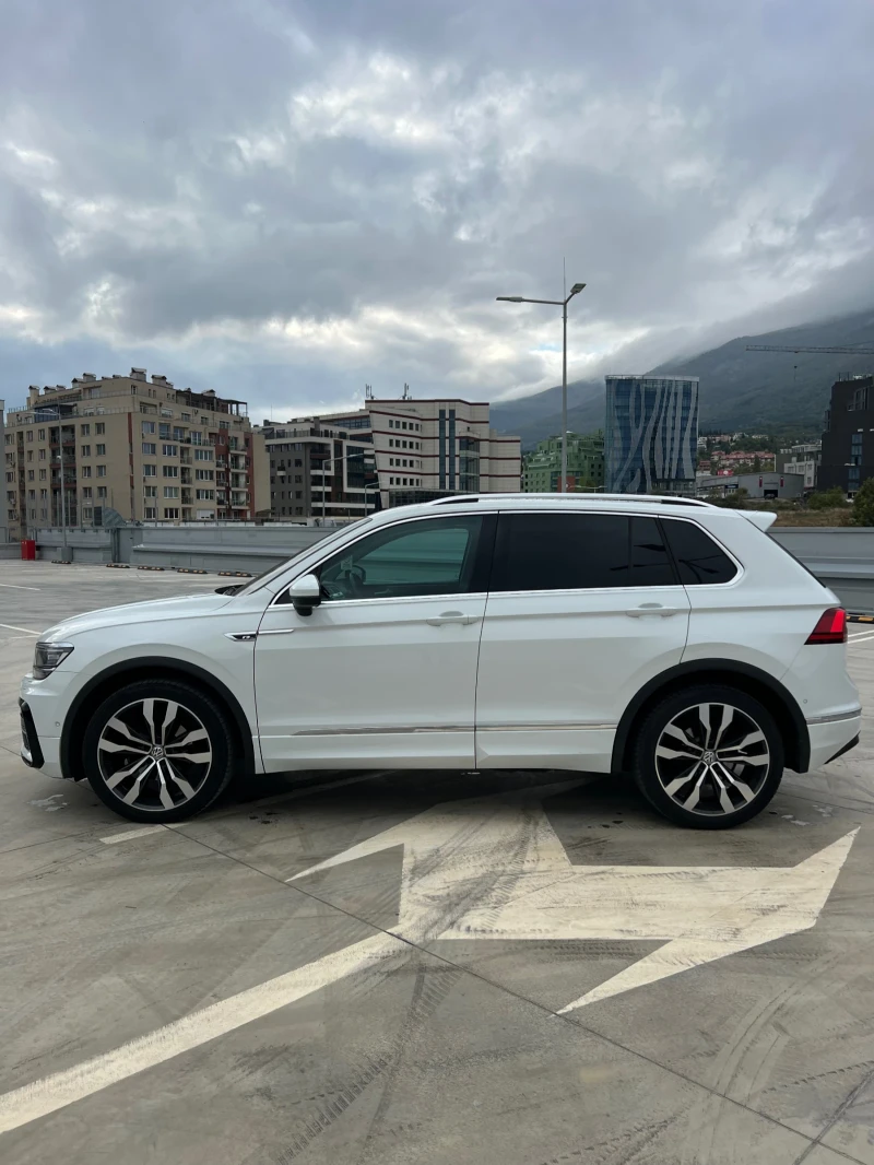 VW Tiguan 2.0 150HP 4x4, снимка 3 - Автомобили и джипове - 47554687