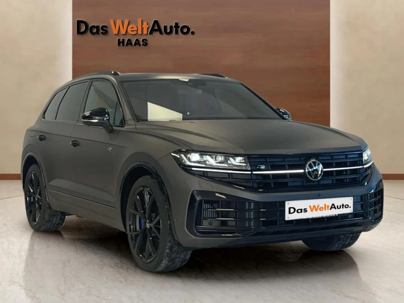 VW Touareg Toareg R PA eHybrid 462hp, снимка 2 - Автомобили и джипове - 48719137