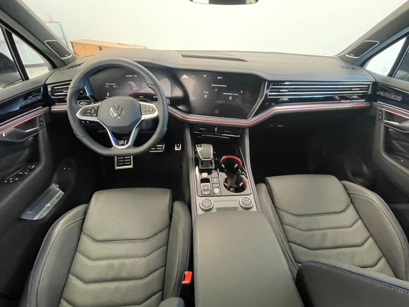 VW Touareg Toareg R PA eHybrid 462hp, снимка 6 - Автомобили и джипове - 48719137