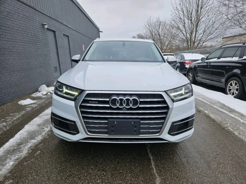 Audi Q7 Bose* Пано* Подгрев* Обдухване* 160 хил.км, снимка 2 - Автомобили и джипове - 49021853