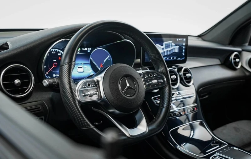 Mercedes-Benz GLC 300 e 4Matic AMG Line, снимка 7 - Автомобили и джипове - 52748592