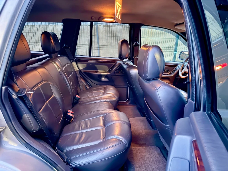 Jeep Grand cherokee 4.7 / BRC, снимка 13 - Автомобили и джипове - 53090118