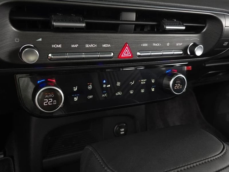 Hyundai Palisade 2.5 Automatic, снимка 16 - Автомобили и джипове - 55729153