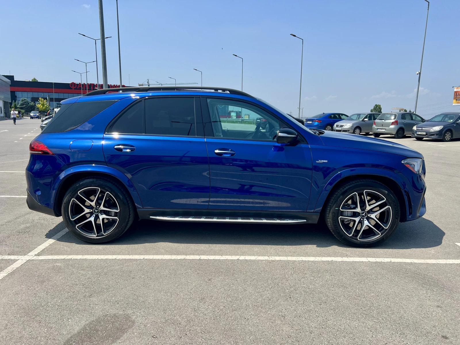 Mercedes-Benz GLE 53 4MATIC AMG - изображение 4
