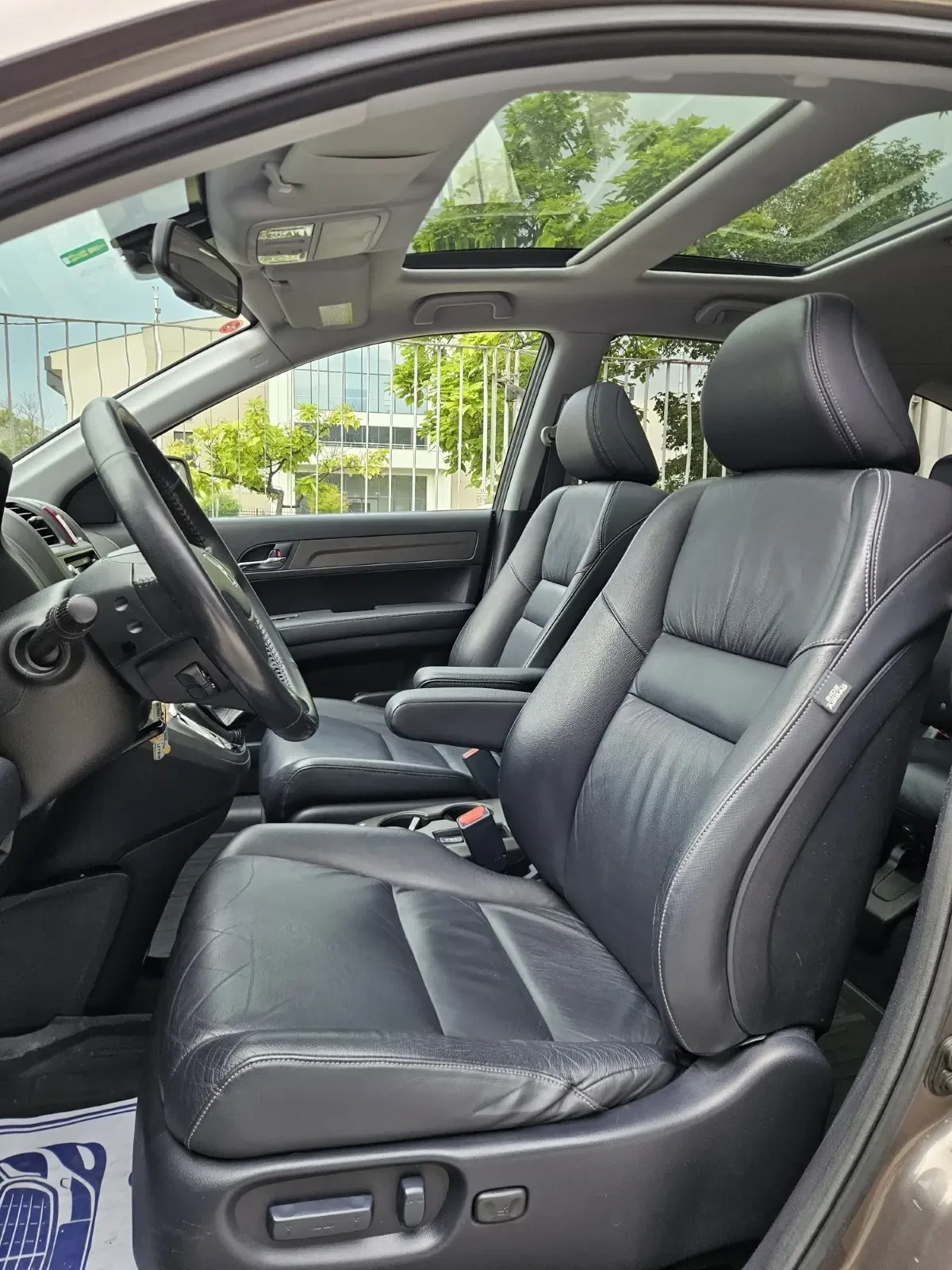 Honda Cr-v 2.2i-DTEC Facelift Distronic* NAVI* CAM - изображение 10