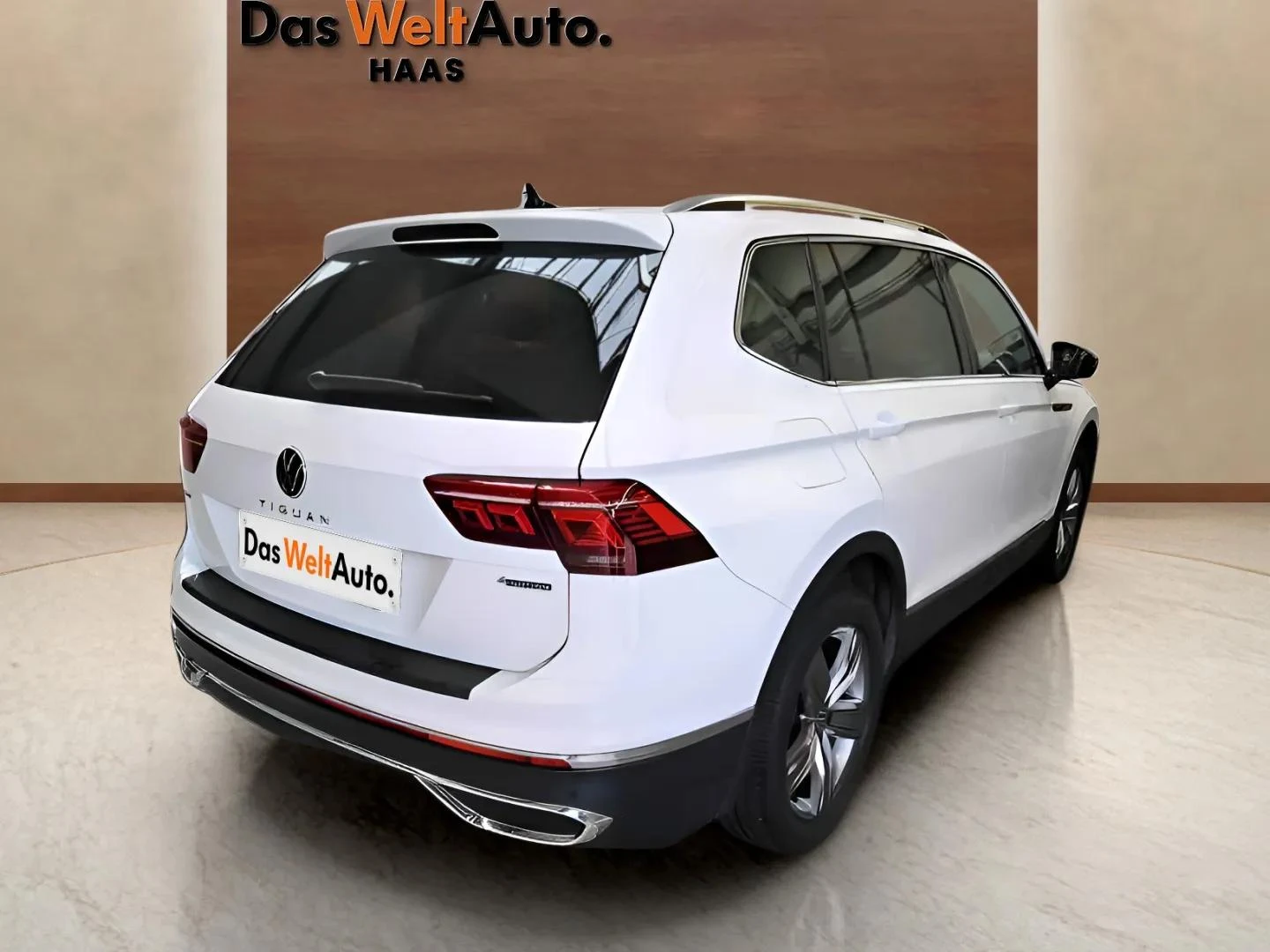 VW Tiguan Allspace 147KW 7/DSG - изображение 2