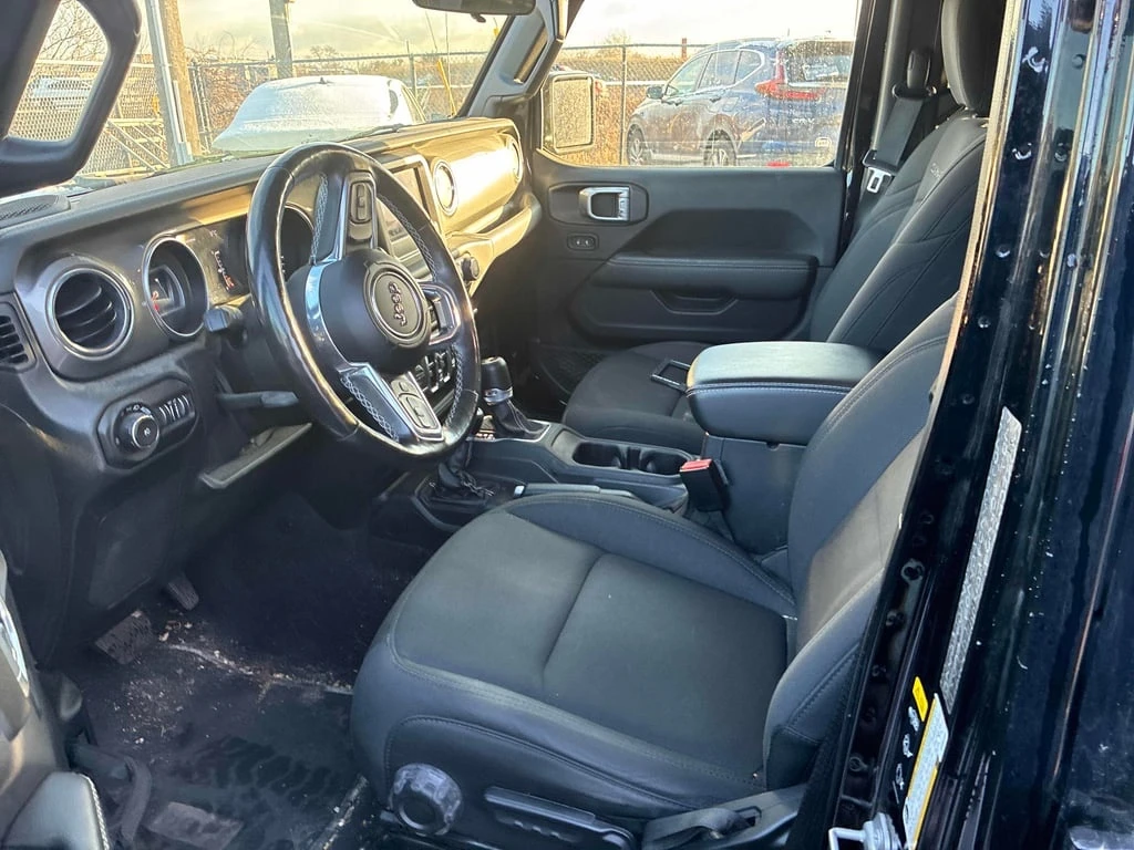 Jeep Wrangler * Unlimited Sahara * CARFAX * ��� ������������ ��� | Mobile.bg � ����������� 5