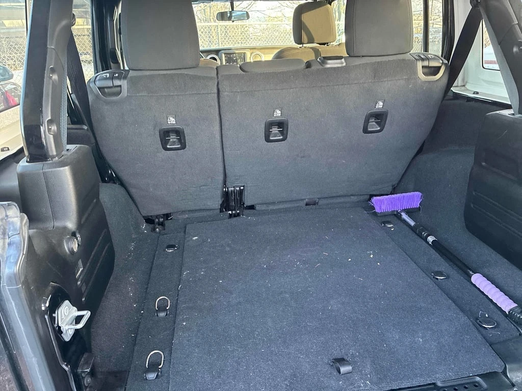 Jeep Wrangler * Unlimited Sahara * CARFAX * ��� ������������ ��� | Mobile.bg � ����������� 12