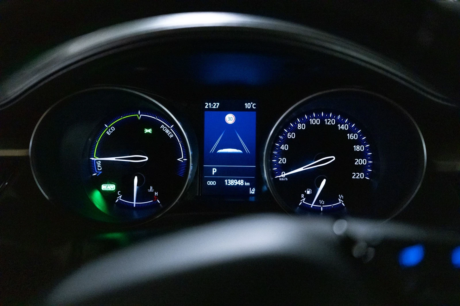 Toyota C-HR, снимка 14 - Автомобили и джипове - 54008939