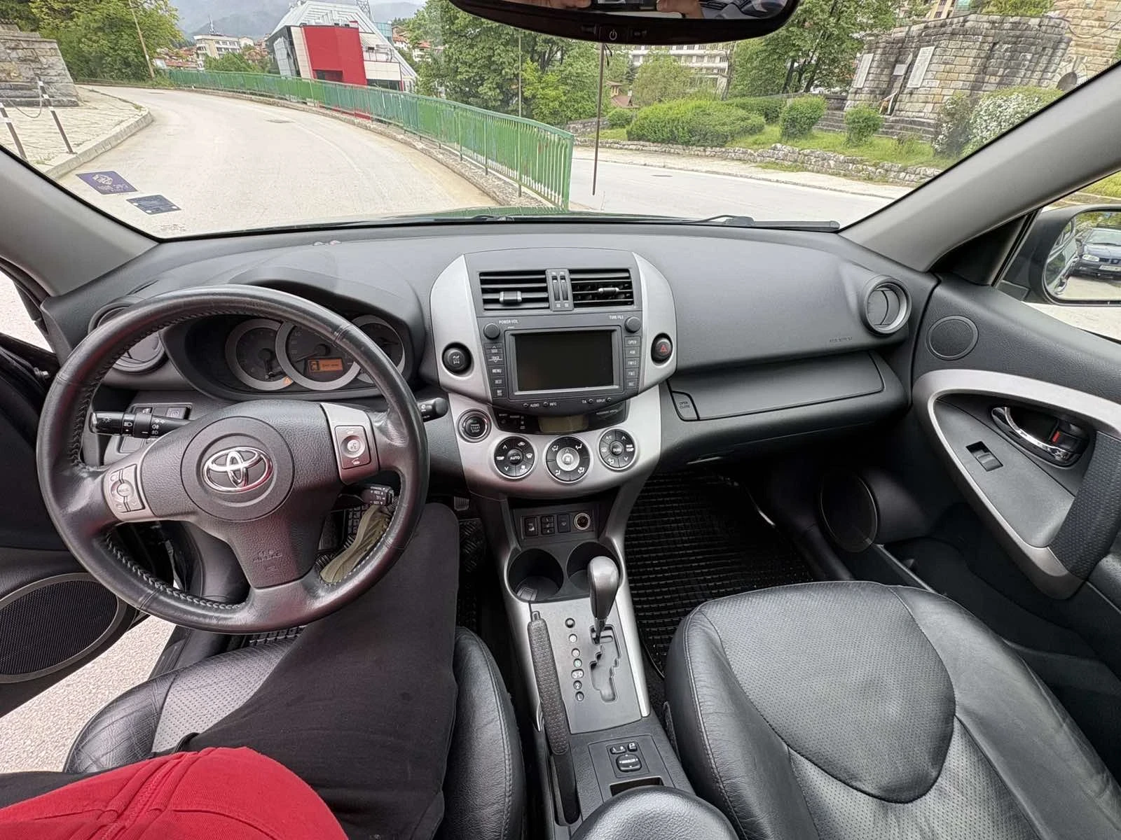 Toyota Rav4, снимка 5 - Автомобили и джипове - 54644116