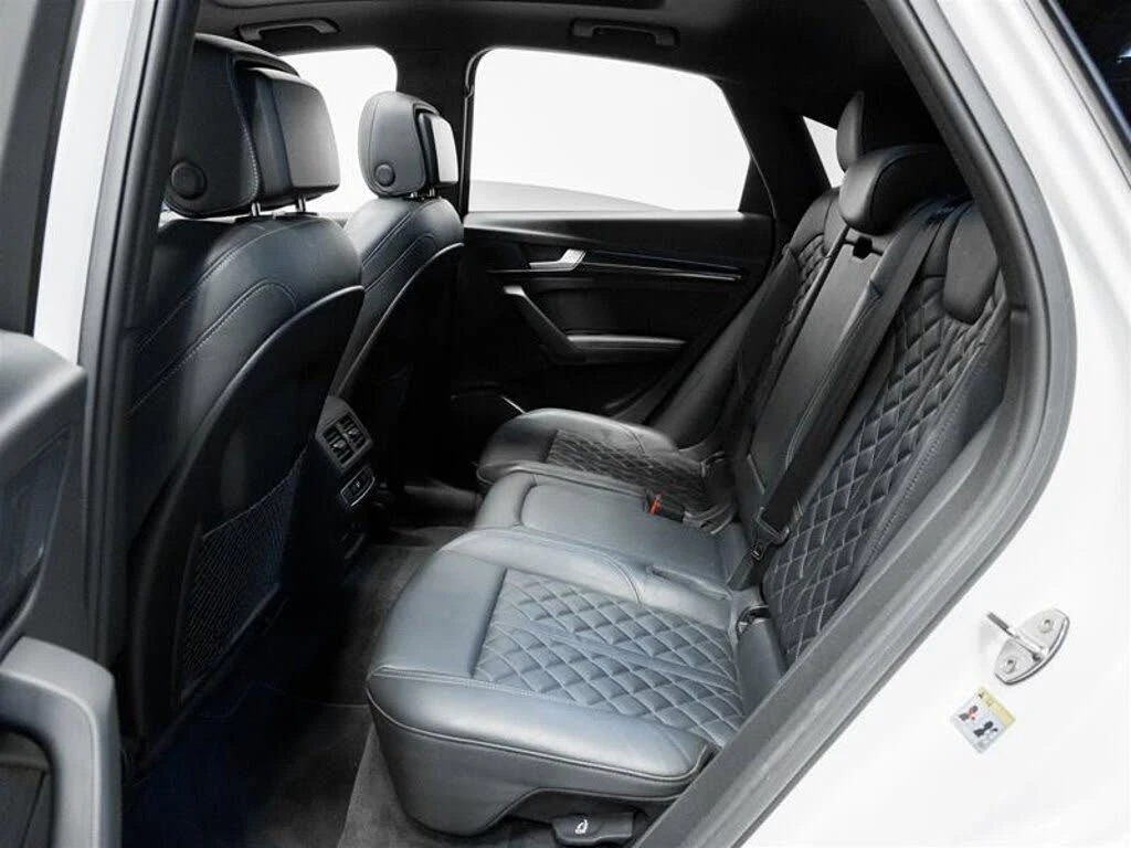 Audi SQ5 SPORTBACK* LANE* ASSIST* ПАНОРАМА* КАМЕРА* , снимка 14 - Автомобили и джипове - 55220664