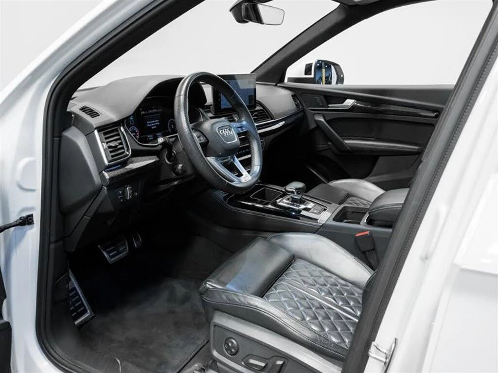 Audi SQ5 SPORTBACK* LANE* ASSIST* ПАНОРАМА* КАМЕРА* , снимка 12 - Автомобили и джипове - 55220664