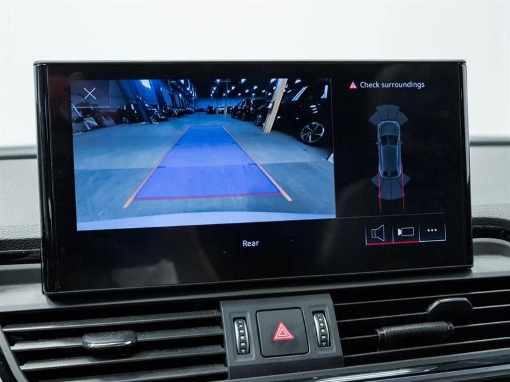 Audi SQ5 SPORTBACK* LANE* ASSIST* ПАНОРАМА* КАМЕРА* , снимка 9 - Автомобили и джипове - 55220664