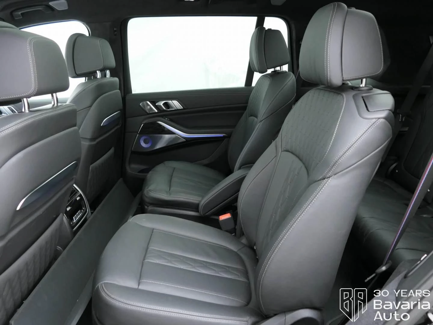 BMW X7 M60i xDrive Steptronic, снимка 8 - Автомобили и джипове - 55231051