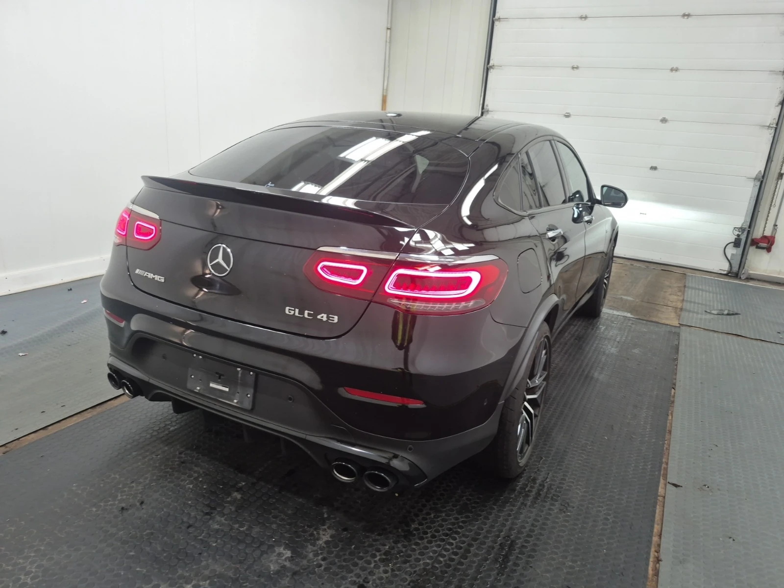 Mercedes-Benz GLC 43 AMG * Digital Cockpit* Шибидах* 4Matic* 360* Подгрев* , снимка 3 - Автомобили и джипове - 55305564